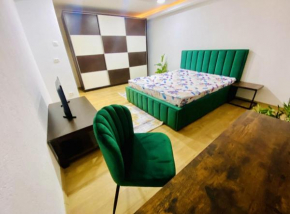 The Unique's Apartment